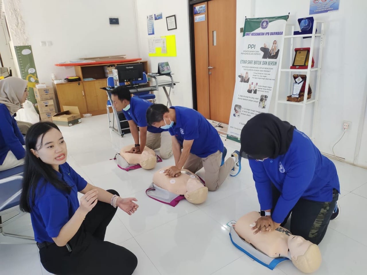 Pelatihan Kegawatdaruratan Medis di Klinik IPB-3